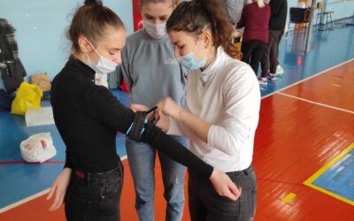 BLS i Stop the bleed obuke s učenicima i profesorima Medicinske škole Banjaluka